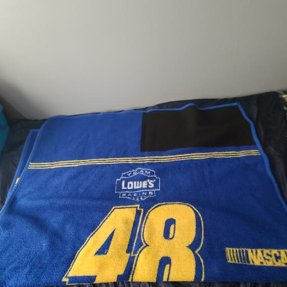 JIMIE JOHNSON Lowe's Racing 48 Blanket Blue and yellow - Picture 1 of 3